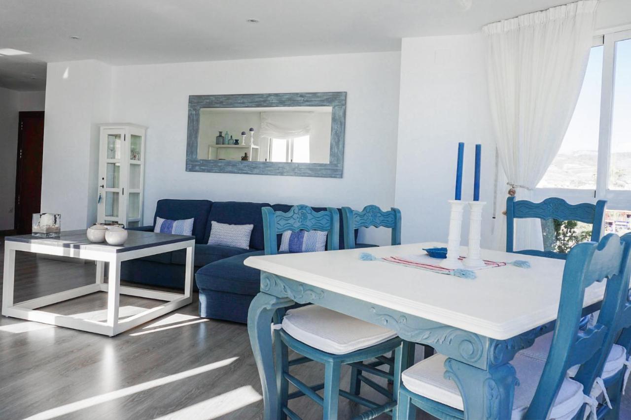 Wintowinrentals Amazing Apartment With Sea View Málaga Eksteriør billede