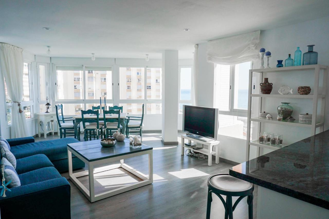 Wintowinrentals Amazing Apartment With Sea View Málaga Eksteriør billede