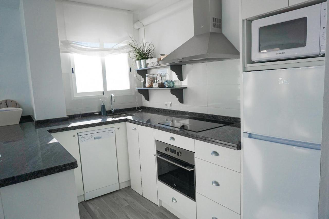 Wintowinrentals Amazing Apartment With Sea View Málaga Eksteriør billede