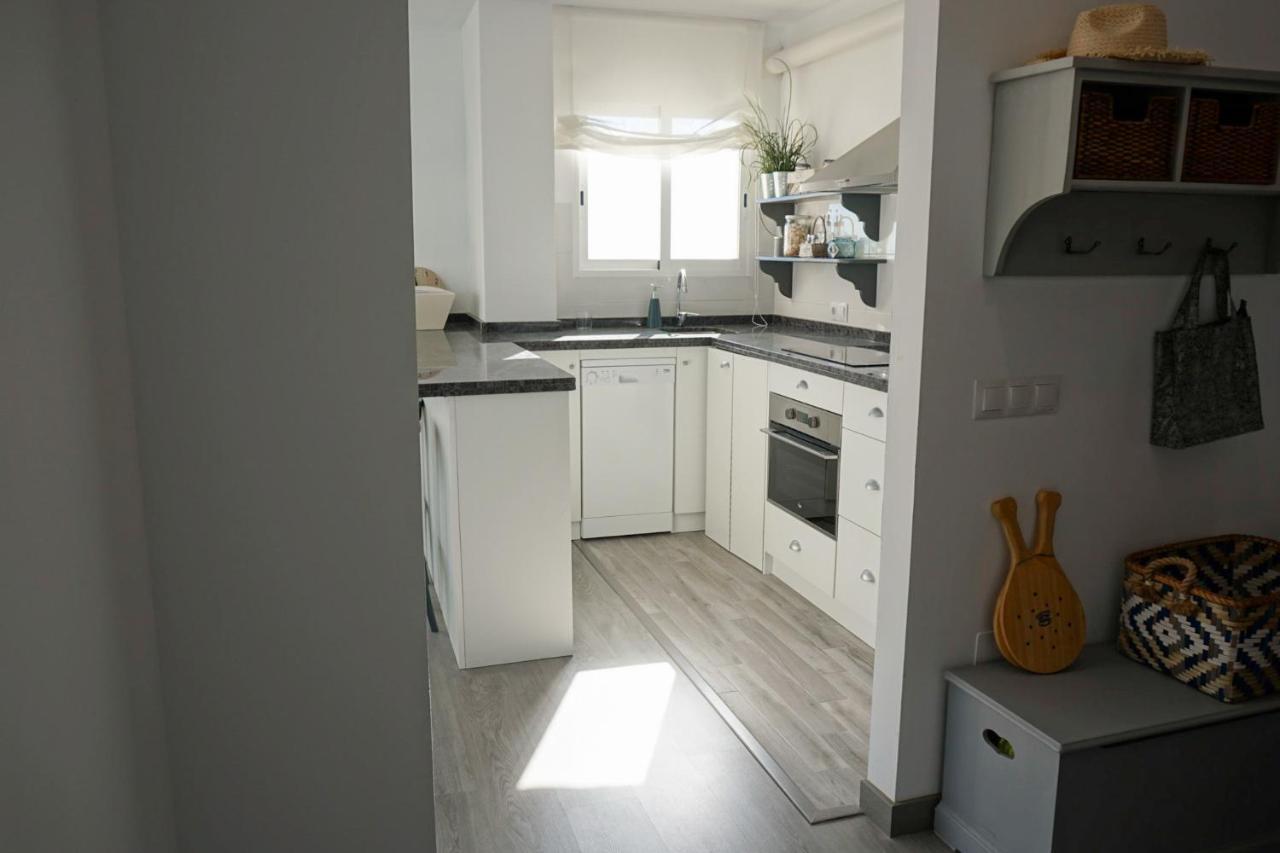 Wintowinrentals Amazing Apartment With Sea View Málaga Eksteriør billede